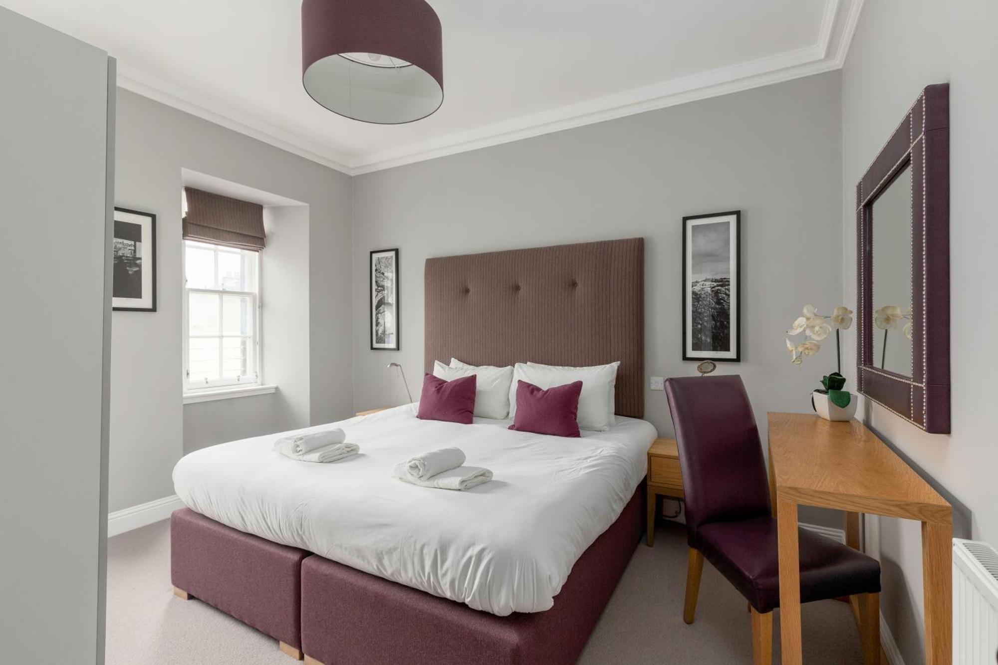 Destiny Scotland - Princes Street Residence เอดินบะระ ภายนอก รูปภาพ