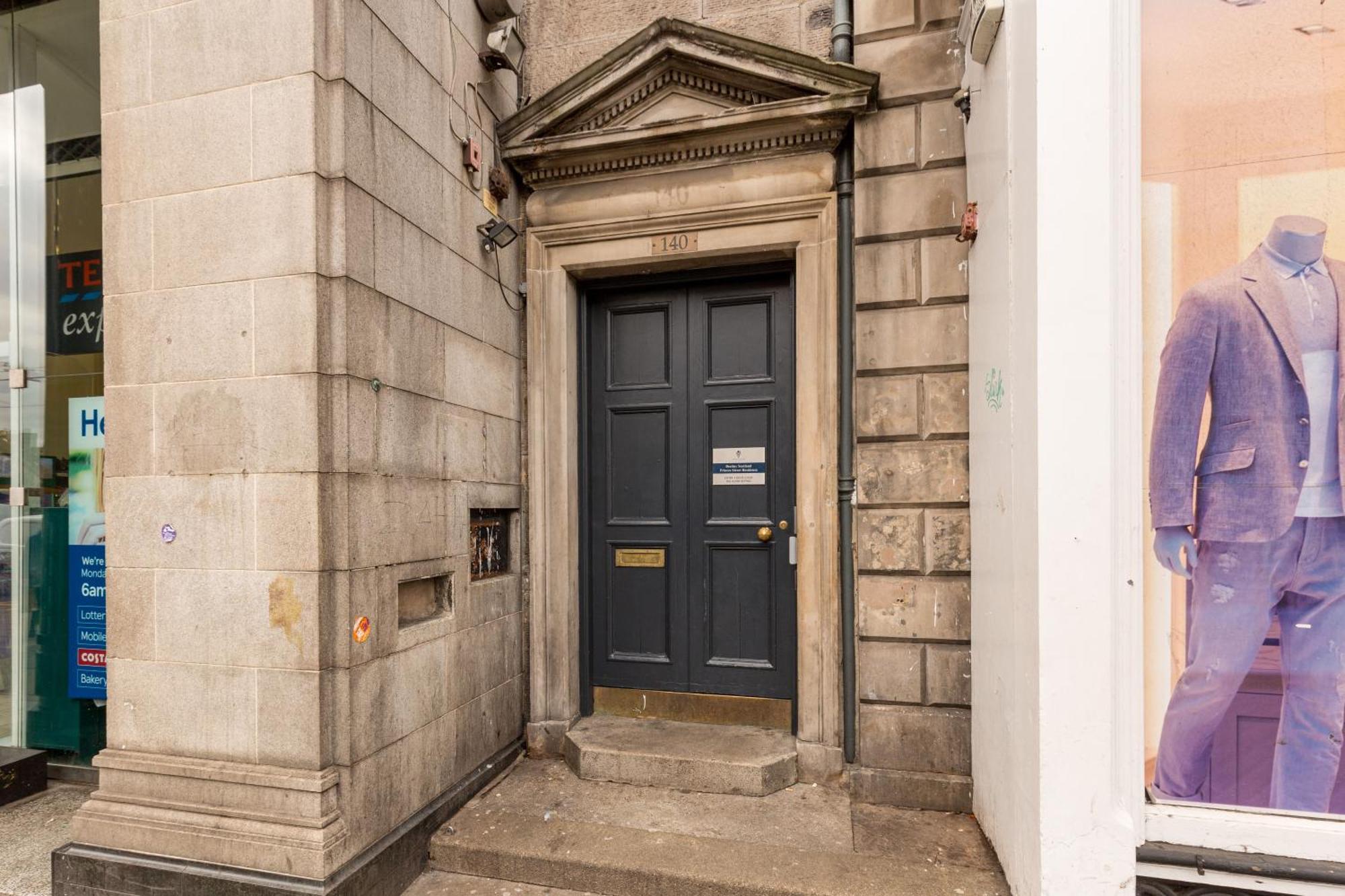 Destiny Scotland - Princes Street Residence เอดินบะระ ภายนอก รูปภาพ